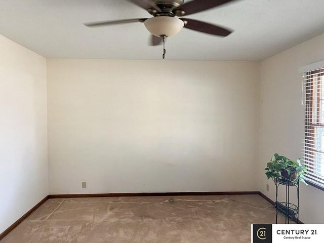 710 E Patton Street, Papillion, NE 68046