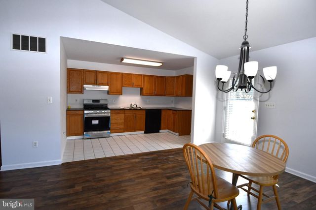 4 WOLF AVE, Reisterstown, MD 21136