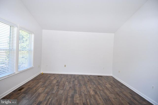 4 WOLF AVE, Reisterstown, MD 21136