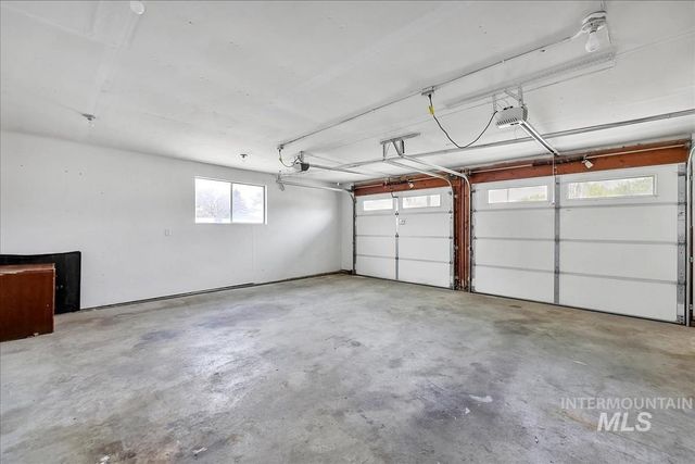 1307 Smith Ave, Nampa, ID 83651