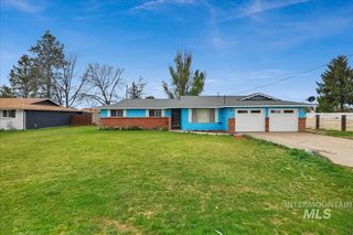 1307 Smith Ave, Nampa, ID 83651