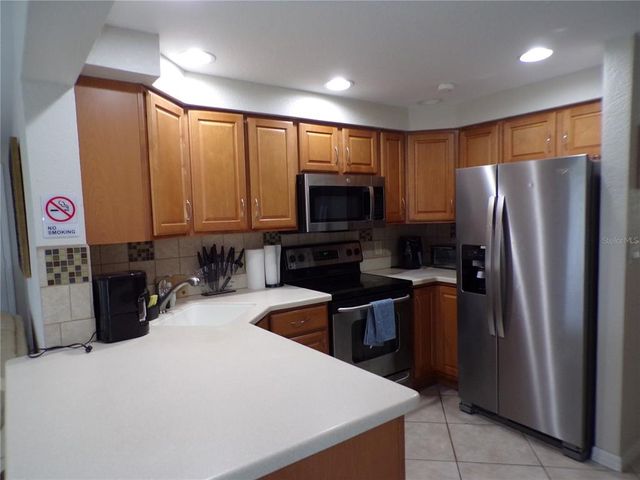 182 CHELSEA COURT NW, Port Charlotte, FL 33952