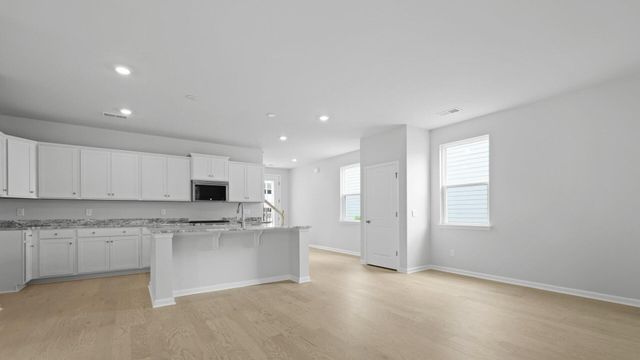 225 Seele Street, Summerville, SC 29485