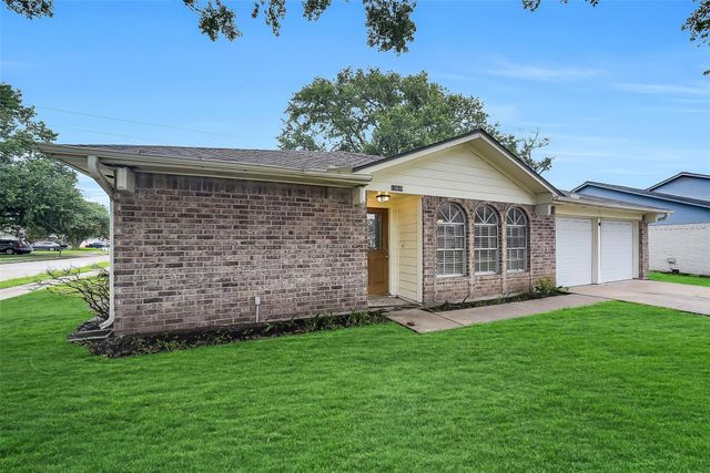 13618 Piney Oaks Drive, Houston, TX 77065