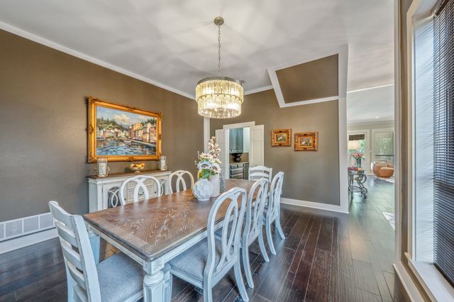 6500 Hollytree Circle, Tyler, TX 75703
