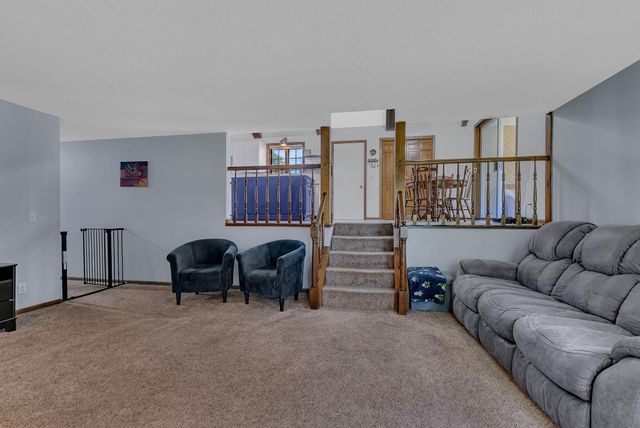 408 21st Street SE, Willmar, MN 56201