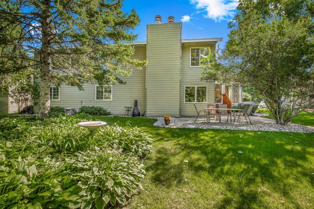 408 21st Street SE, Willmar, MN 56201