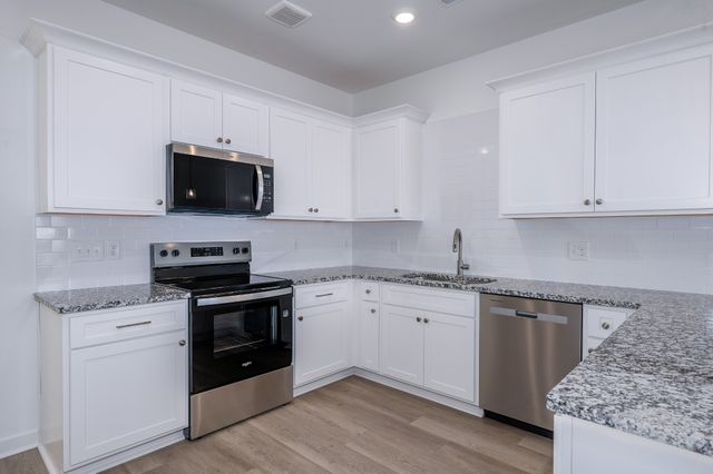 1170 S Dickerson Rd Unit 26, Goodlettsville, TN 37072