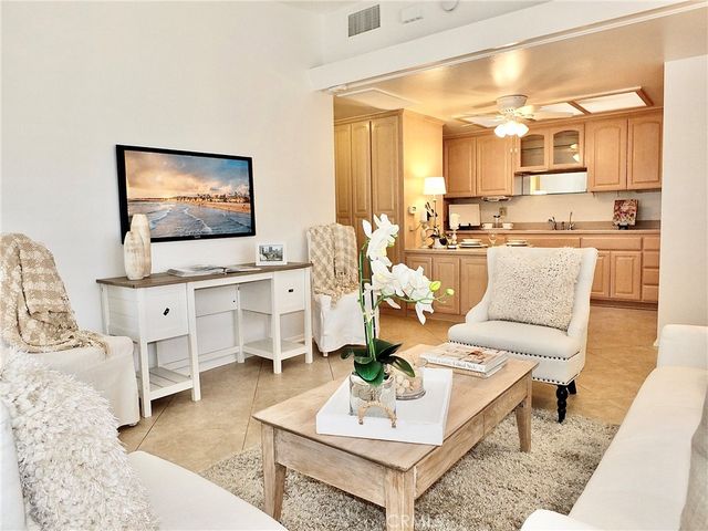 13720 St Andrews Drive 1 44A, Seal Beach, CA 90740