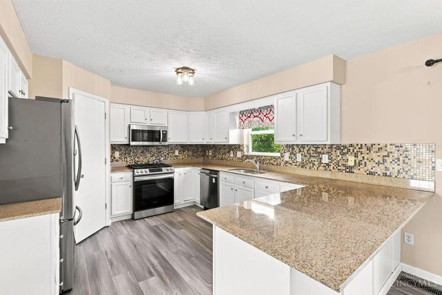 8031 Simpson Creek Way, Deerfield Twp., OH 45040