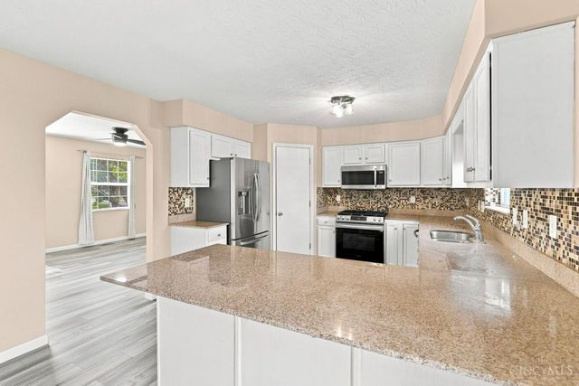 8031 Simpson Creek Way, Deerfield Twp., OH 45040