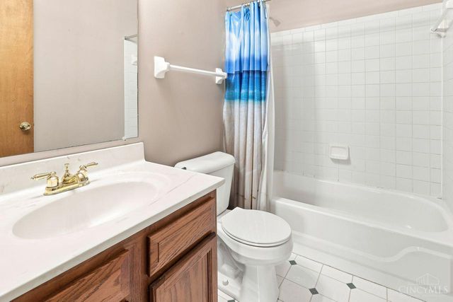 8031 Simpson Creek Way, Deerfield Twp., OH 45040