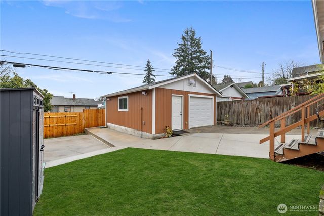 4011 E i Street, Tacoma, WA 98404