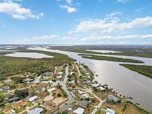 28474 COCO PALM DRIVE, Punta Gorda, FL 33982