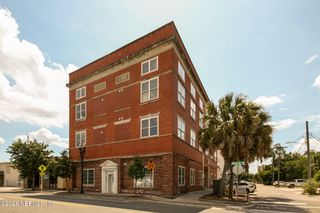 1050 HENDRICKS Avenue 101, Jacksonville, FL 32207