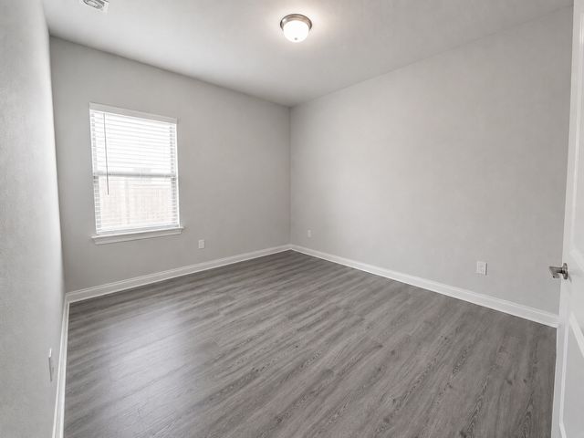 111 Dartmouth Avenue, Farmersville, TX 75442