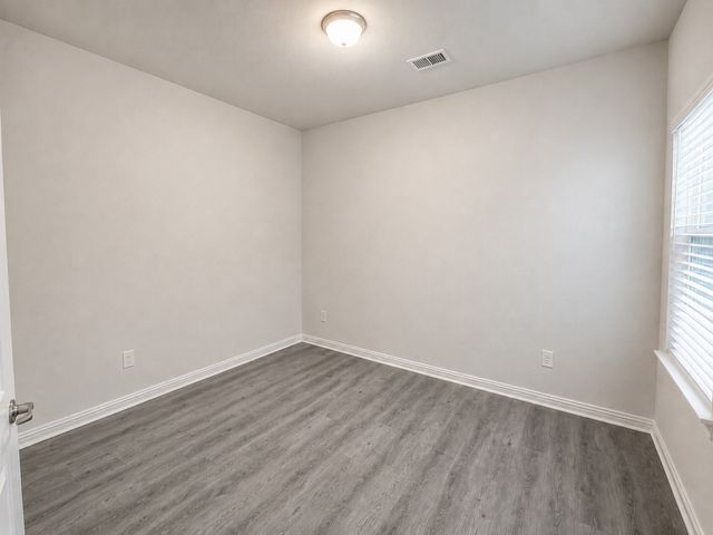 111 Dartmouth Avenue, Farmersville, TX 75442