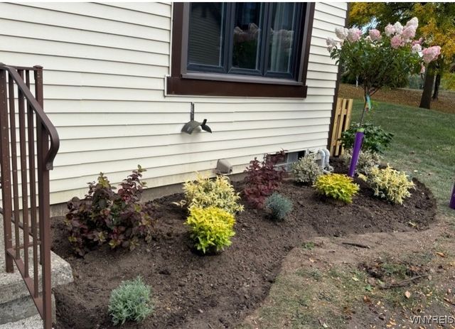 1651 Charlesgate Circle 1651, Amherst, NY 14051