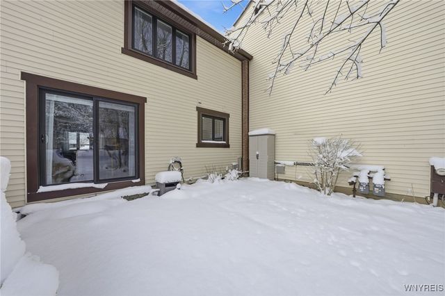 1651 Charlesgate Circle 1651, Amherst, NY 14051