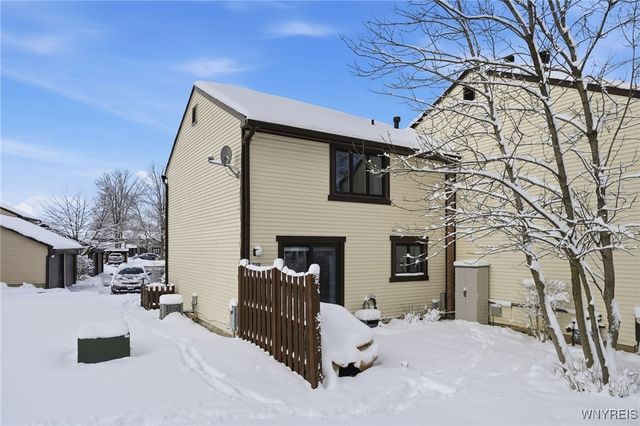 1651 Charlesgate Circle 1651, Amherst, NY 14051