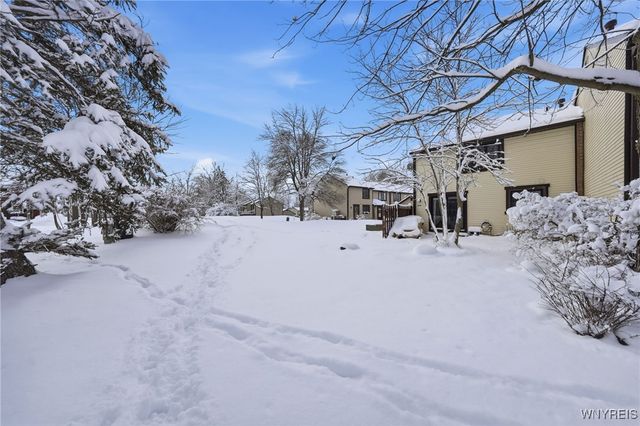 1651 Charlesgate Circle 1651, Amherst, NY 14051