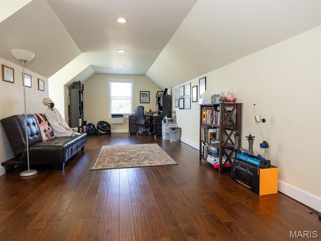 53 Lela Lane, Hannibal, MO 63401