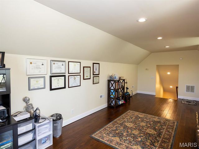 53 Lela Lane, Hannibal, MO 63401