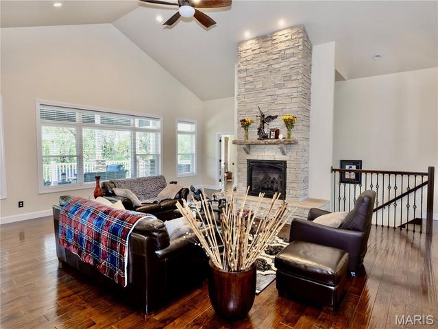 53 Lela Lane, Hannibal, MO 63401