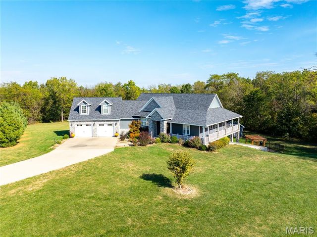 53 Lela Lane, Hannibal, MO 63401