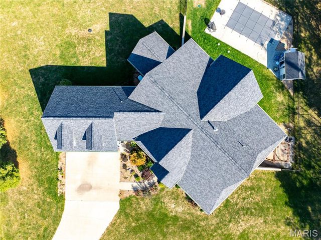 53 Lela Lane, Hannibal, MO 63401