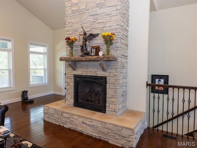 53 Lela Lane, Hannibal, MO 63401