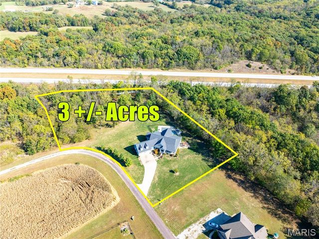 53 Lela Lane, Hannibal, MO 63401