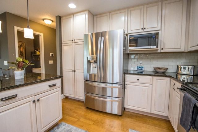 14 Eagle Ridge Court, North Mankato, MN 56003