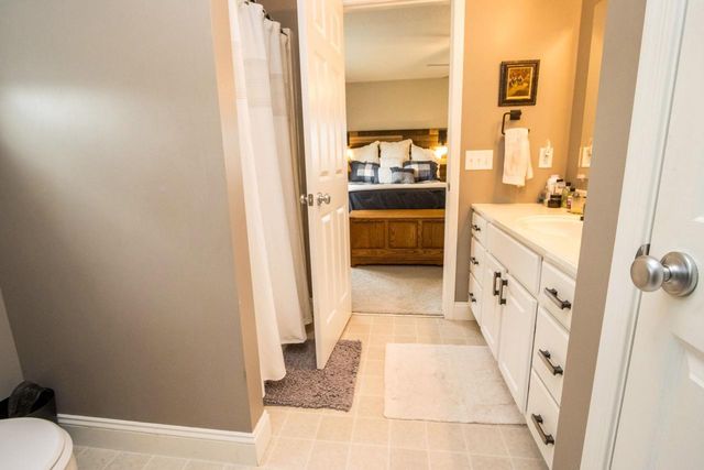 14 Eagle Ridge Court, North Mankato, MN 56003