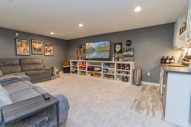 14 Eagle Ridge Court, North Mankato, MN 56003