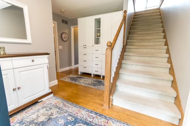 14 Eagle Ridge Court, North Mankato, MN 56003