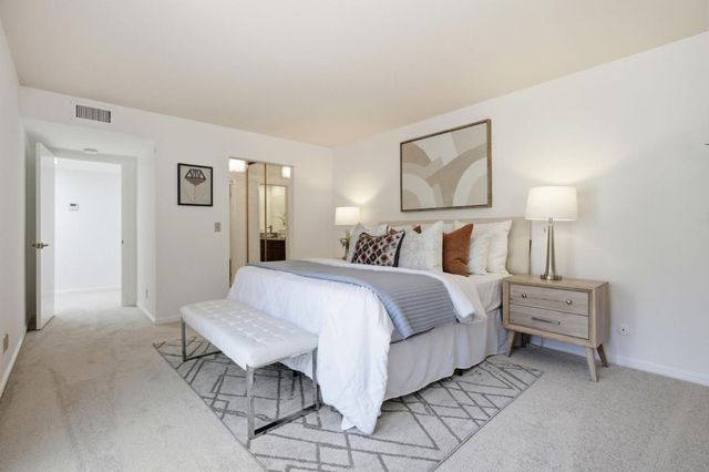 17 Rinconada Circle, Belmont, CA 94002