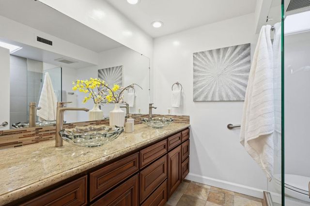 17 Rinconada Circle, Belmont, CA 94002