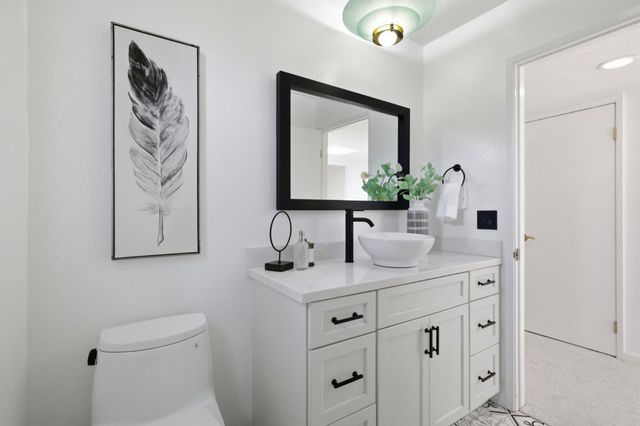 17 Rinconada Circle, Belmont, CA 94002