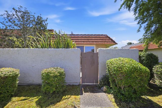 17 Rinconada Circle, Belmont, CA 94002