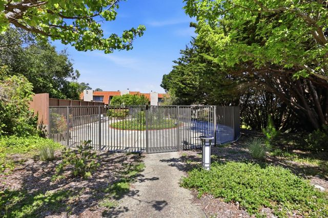 17 Rinconada Circle, Belmont, CA 94002