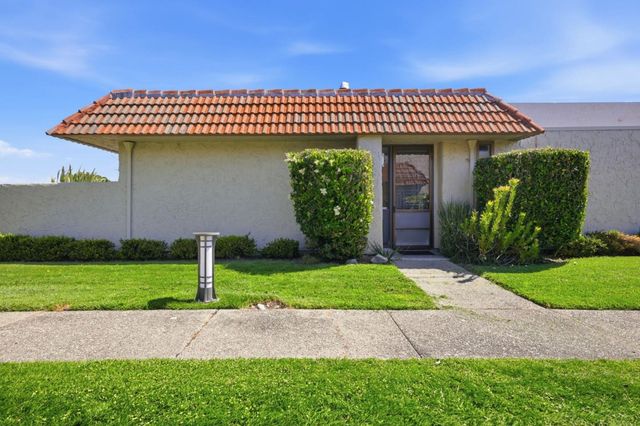 17 Rinconada Circle, Belmont, CA 94002
