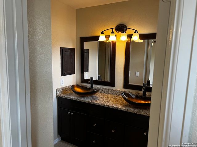 2517 GRAYSON CIRCLE, San Antonio, TX 78232