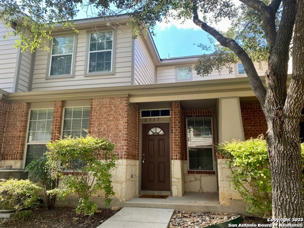 2517 GRAYSON CIRCLE, San Antonio, TX 78232