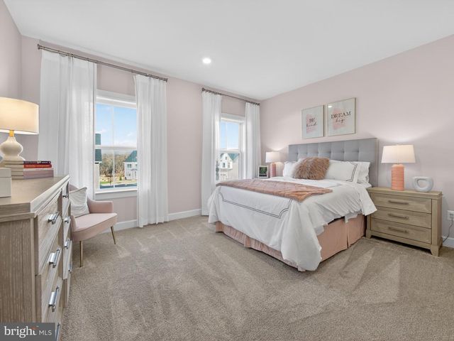 167 BRAZIER LN, Exton, PA 19341