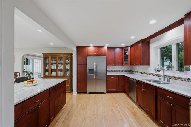 16 Ward Street, Suffern, NY 10901
