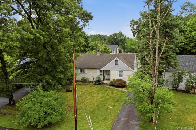 16 Ward Street, Suffern, NY 10901