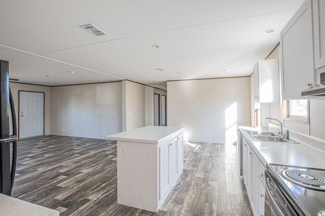 101 Kelly Court, Azle, TX 76020