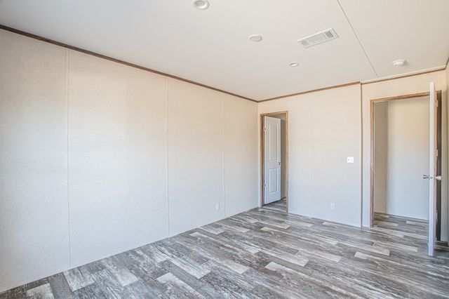 101 Kelly Court, Azle, TX 76020