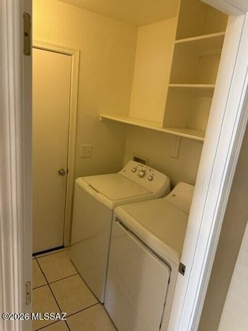1979 W Cholla Estate Drive, Tucson, AZ 85704